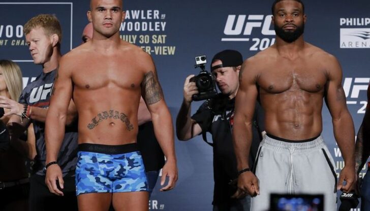 041 Robbie Lawler and Tyron Woodley.0.0.0