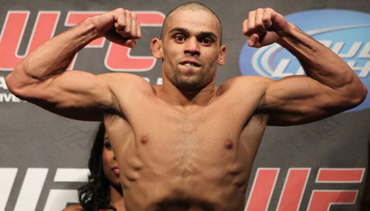 09 RenanBarao 138Weighins large